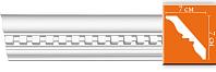 Плинтус с орнаментом Decomaster 95810 (размер 70х70х2400)